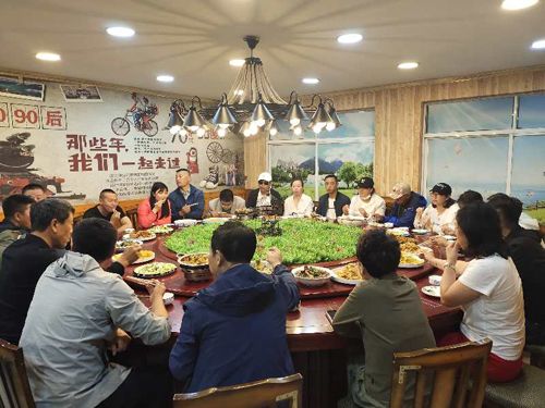 ���������Ε��h